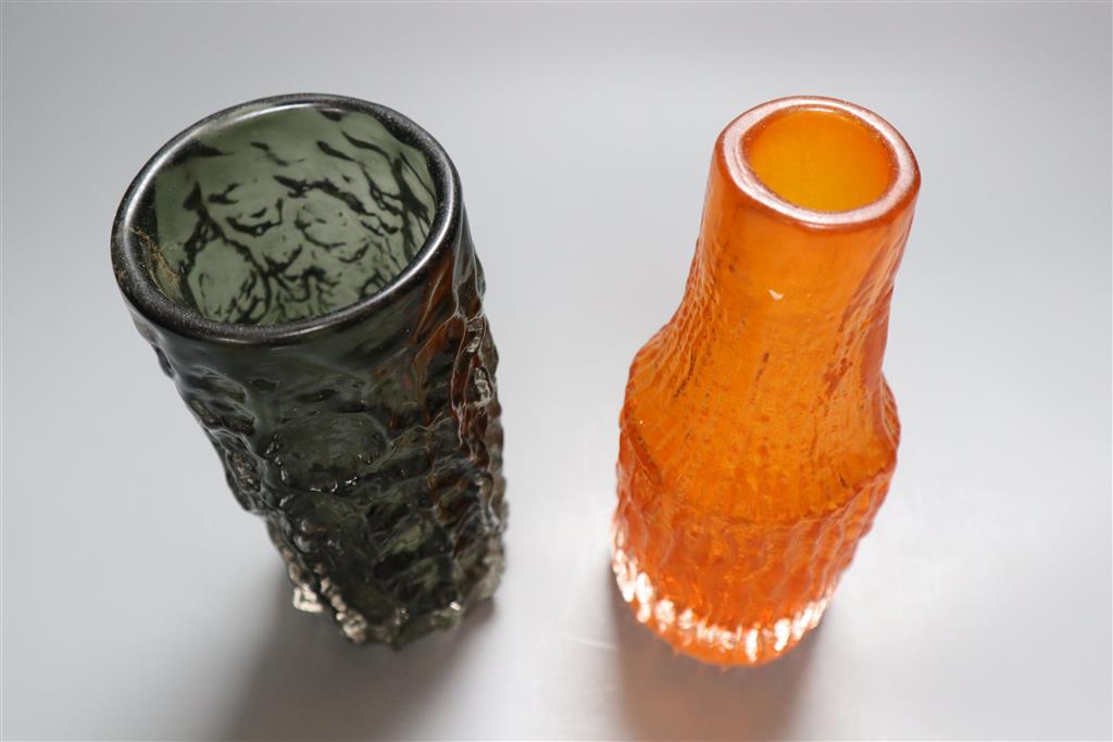 A Whitefriars cylindrical bark-textured pewter glass vase, 18.5cm, and a similar tangerine glass vase, 20cm